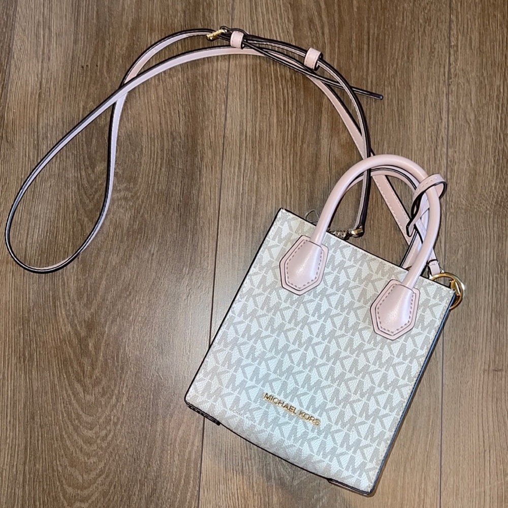 MICHAEL KORS BAG!